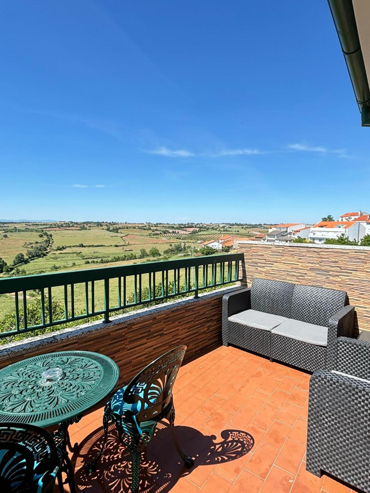 Hotel Trindade Coelho Mogadouro  Ngoại thất bức ảnh